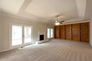 8201 Greens Ct, Jonesboro, GA 30236 - Photo 6