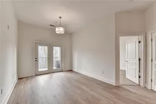 799 Hammond Dr, Atlanta, GA 30328 - Photo 18