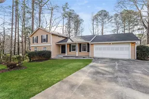 1244 Branchfield Ct, Riverdale, GA 30296 - Photo 2