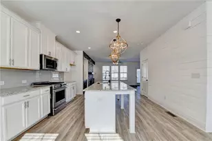 2689 Richmond Row Dr, Suwanee, GA 30024 - Photo 12