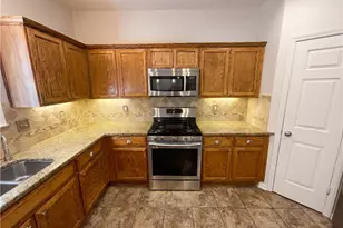 130 Glenwood Ct, Hampton, GA 30228 - Photo 8