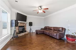 6230 Wynfield Dr, Flowery Branch, GA 30542 - Photo 16