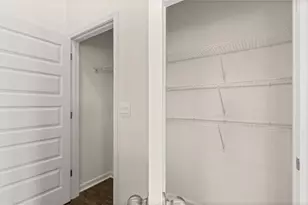 12058 Conrad Cir, Hampton, GA 30228 - Photo 8