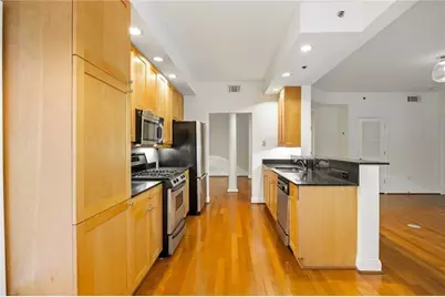 50 Biscayne Drive NW #2111, Atlanta, GA 30309 - Photo 8