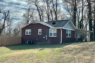 2467 Shady Grove Rd, Carrollton, GA 30116 - Photo 4