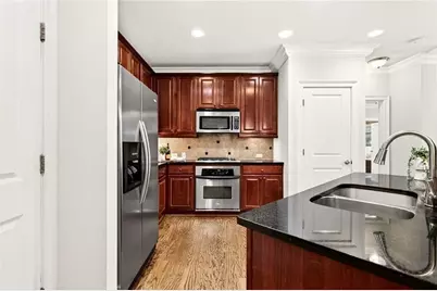 2300 Peachford Road #3004, Dunwoody, GA 30338 - Photo 8