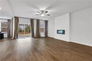 14 Green Love Ln, Grayson, GA 30017 - Photo 6