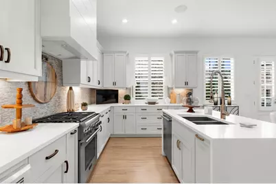 210 North Esplanade, Alpharetta, GA 30009 - Photo 16