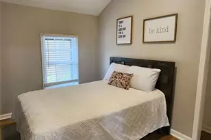 1301 Cambridge Ave, East Point, GA 30344 - Photo 6