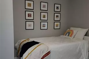 1301 Cambridge Ave, East Point, GA 30344 - Photo 2