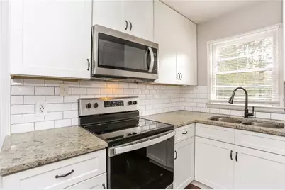 811 Dennis Drive, Forest Park, GA 30297 - Photo 10