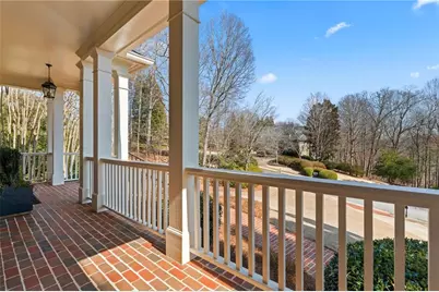 517 Gramercy Drive NE, Marietta, GA 30068 - Photo 10