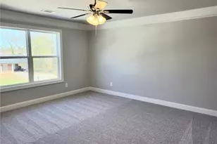 24A Richardson St, Winder, GA 30680 - Photo 10