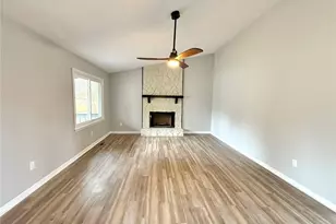 3851 Riding Woods Ct SW, Powder Springs, GA 30127 - Photo 4