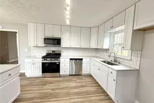 3851 Riding Woods Ct SW, Powder Springs, GA 30127 - Photo 10