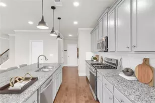 2340 Manor Pointe Dr, Cumming, GA 30041 - Photo 14