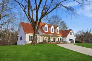 124 Golden Autumn Dr, Dahlonega, GA 30533 - Photo 2