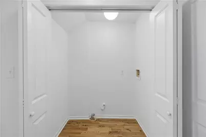 2415 Charleston Oaks Lane, Decatur, GA 30030 - Photo 18