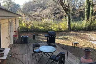 187 Thomas Cir, Roswell, GA 30075 - Photo 10