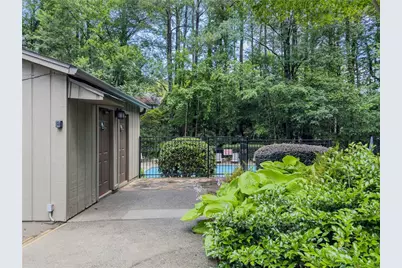 2610 Cumberland Court, Smyrna, GA 30080 - Photo 34