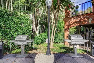 211 Colonial Homes Drive NW #2203, Atlanta, GA 30309 - Photo 18