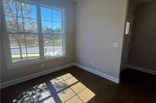 269 Lakeside Pl, Canton, GA 30114 - Photo 4