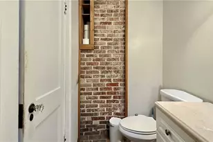 140 1st St, Rome, GA 30161 - Photo 16