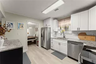 525 Ansley Dr, Roswell, GA 30076 - Photo 14