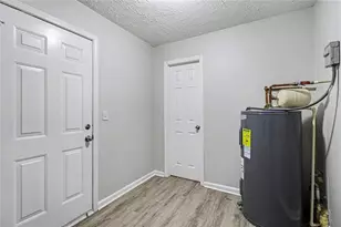 220 Westcliffe Ct, College Park, GA 30349 - Photo 14