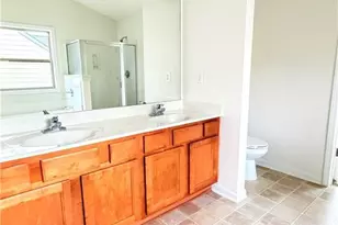 549 Granite Ct, Lawrenceville, GA 30044 - Photo 8