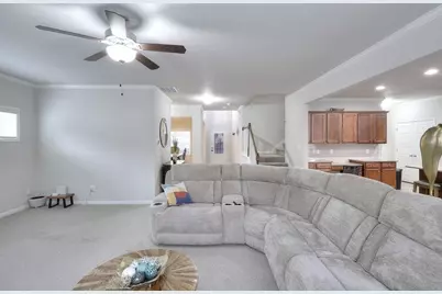 4069 Anthony Creek Drive, Loganville, GA 30052 - Photo 4