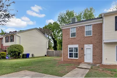 1695 SE Winchester Way, Conyers, GA 30013 - Photo 2