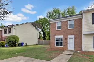 1695 SE Winchester Way, Conyers, GA 30013 - Photo 2