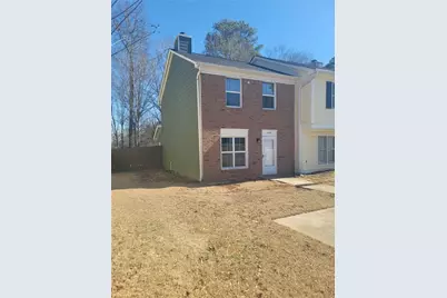 1695 SE Winchester Way, Conyers, GA 30013 - Photo 2