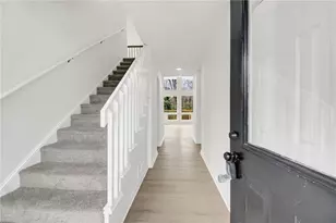 854 Mundys Mill Rd, Jonesboro, GA 30238 - Photo 2