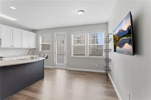 4358 Grove Field Ct, Suwanee, GA 30024 - Photo 12