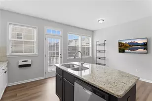 4358 Grove Field Ct, Suwanee, GA 30024 - Photo 8