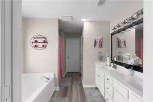 7404 Blue Jay Way, Union City, GA 30291 - Photo 24