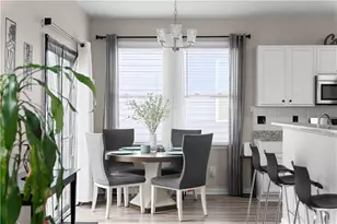 7404 Blue Jay Way, Union City, GA 30291 - Photo 16