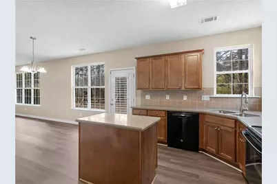 965 Navaho Trail, Monroe, GA 30655 - Photo 18