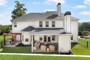 2210 Cascading Creek Ct, Cumming, GA 30041 - Photo 2