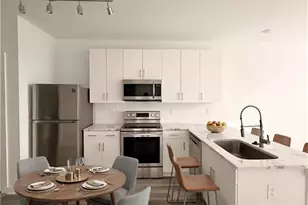 525 Parkway Dr NE, Atlanta, GA 30354 - Photo 18