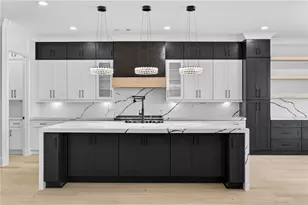 3245 Smithtown Rd, Suwanee, GA 30024 - Photo 16