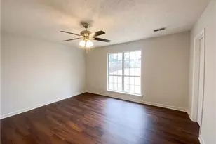 10454 Irongate Ln, Jonesboro, GA 30238 - Photo 20