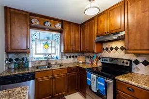 14 Cantey Pl, Atlanta, GA 30327 - Photo 14