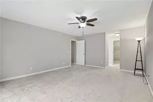 1405 Oakridge Cir, Decatur, GA 30033 - Photo 14