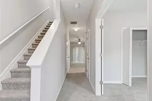 585 McWilliams Road SE, Atlanta, GA 30315 - Photo 2