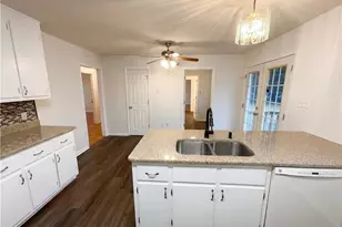 241 4 Points Rd, Jackson, GA 30233 - Photo 10