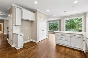 2621 Village Chase Dr, Duluth, GA 30096 - Photo 8