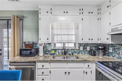 206 E 5th Avenue, Winder, GA 30680 - Photo 6